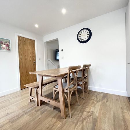 Exceptional 3 Bedroom Home In Penzance~New~Seaside Екстер'єр фото
