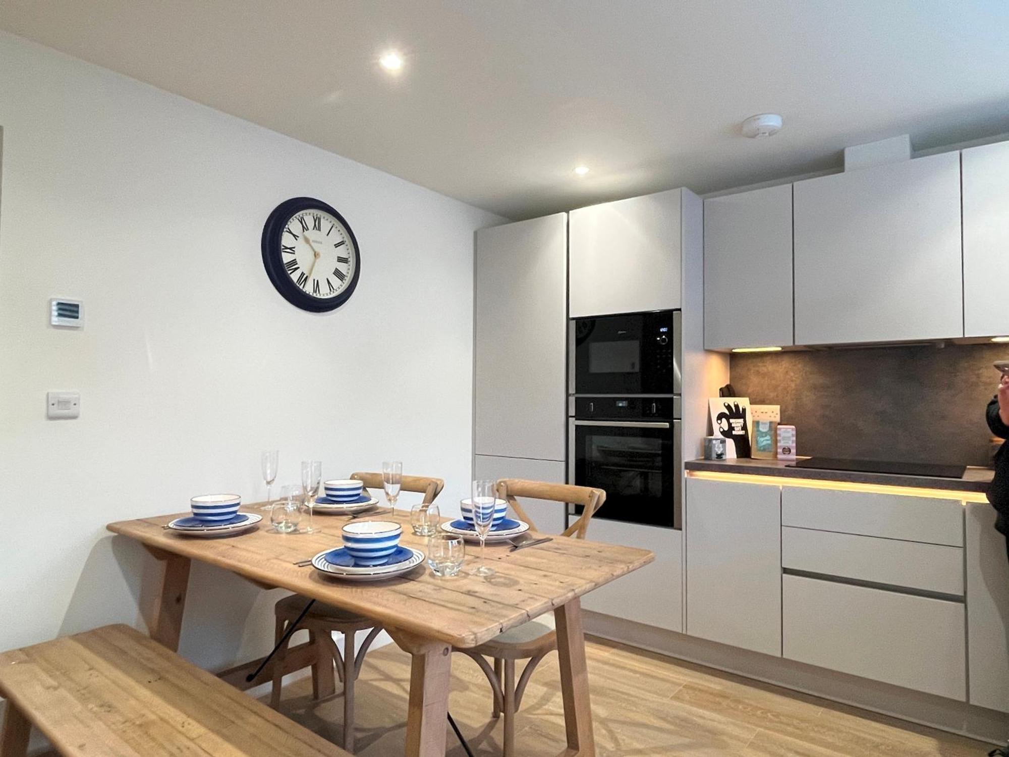 Exceptional 3 Bedroom Home In Penzance~New~Seaside Екстер'єр фото